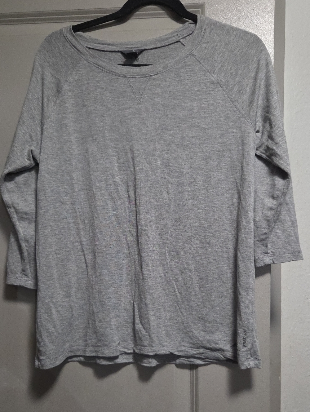 Eddie Bauer Light Gray Long-Sleeve Crewneck Shirt
